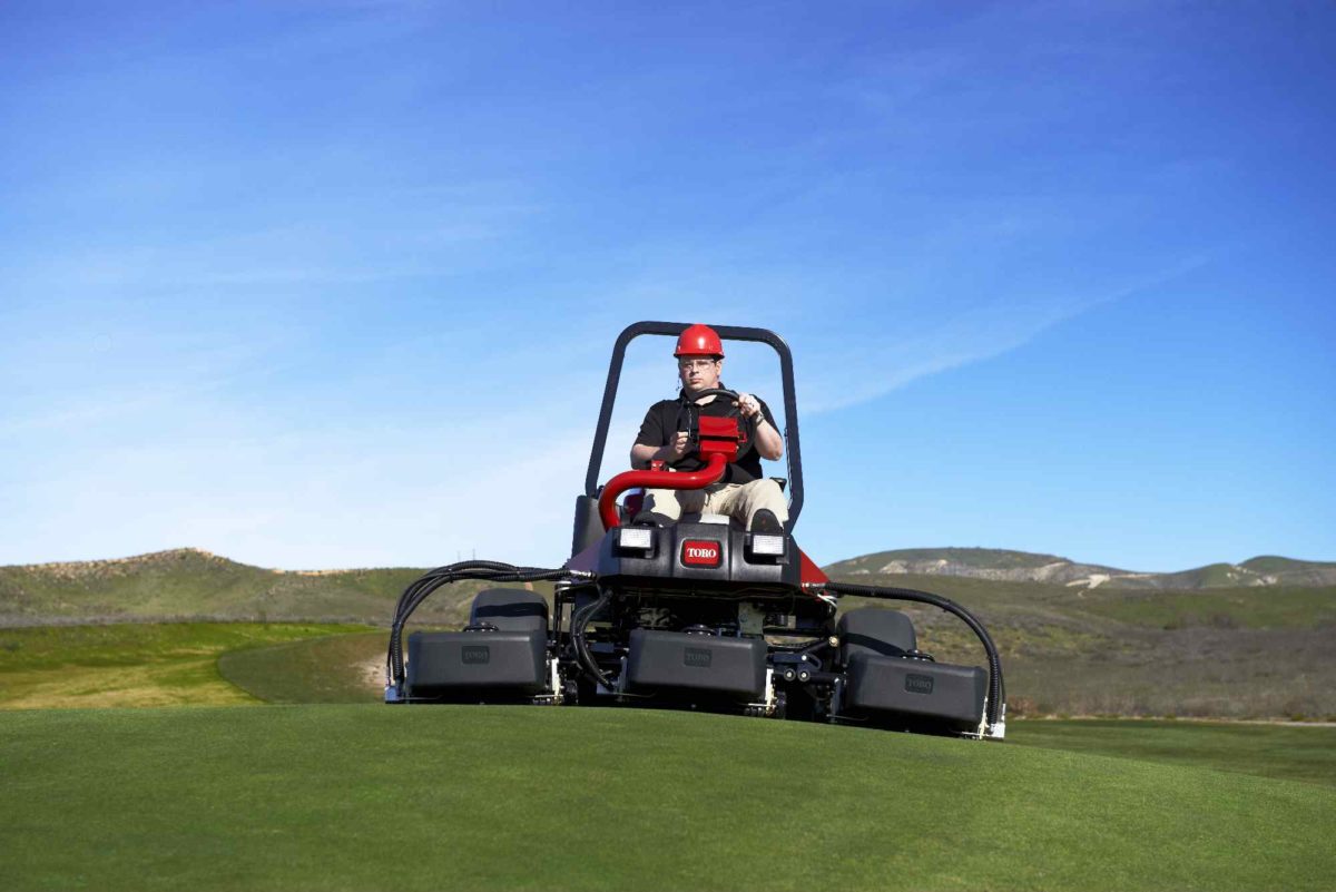 Toro Reelmaster 3550-D Ride-on Mower - Fairway Mower - Parkland Products NZ