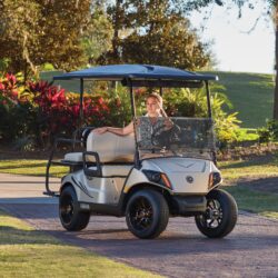 Yamaha Golf Carts Lifestyle Image (40 of 147)