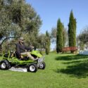 Grillo CL10.27 AWD climber mower