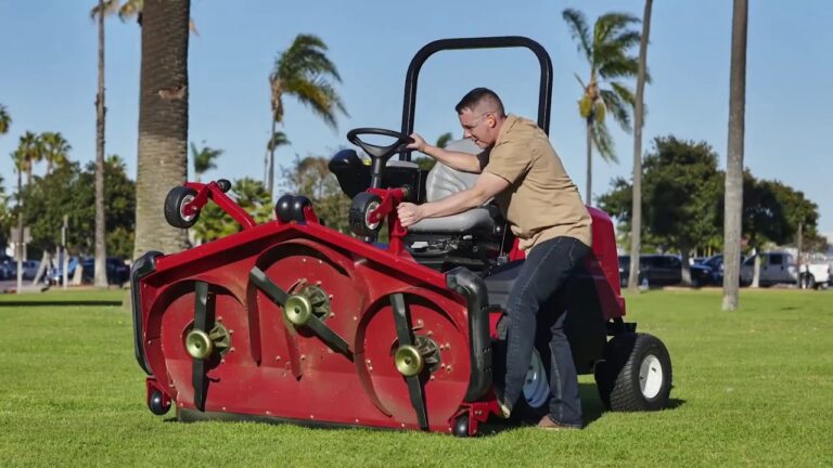 Product Spotlight: Groundsmaster 3300 by Toro